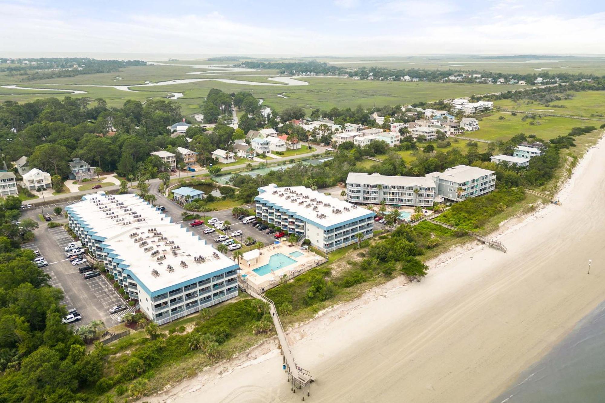 Beach Racquet A127 Apartment Tybee Island Bagian luar foto